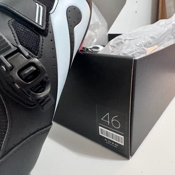 Peloton Cycling Shoes – Size 46 (Men’s 12 / Women’s 13.5), Excellent Condition - Picture 2 of 6